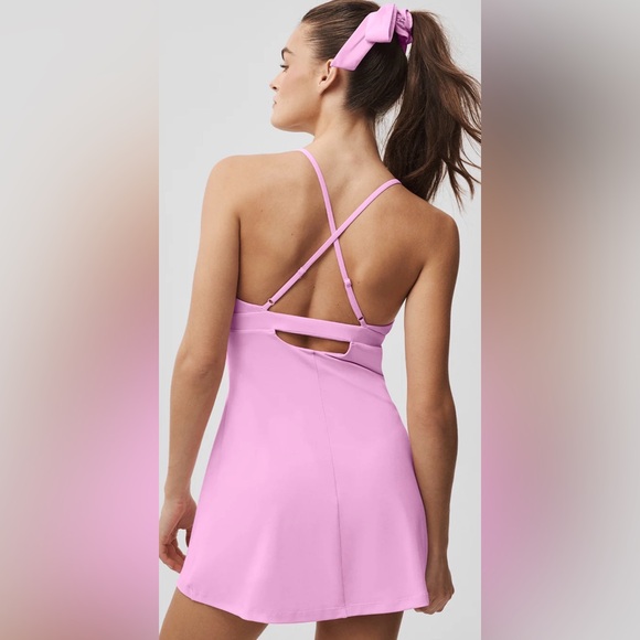 ALO AIRBRUSH SPLENDOR DRESS CANDY HEART PINK - LIMITED EDITION 2026 - NWT - Picture 3 of 8